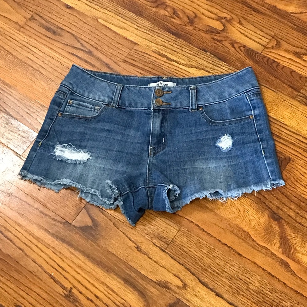 Refuge Stretch Distressed Denim Blue Jean Shorts
Medium Ladies Girls 
Pockets